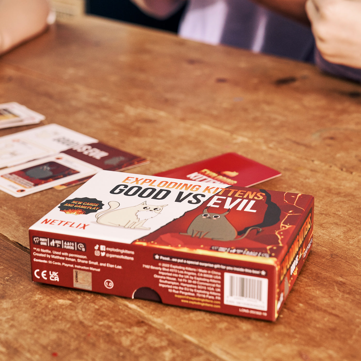 exploding-kittens-good-vs-evil-kartenspiel-standard image 8