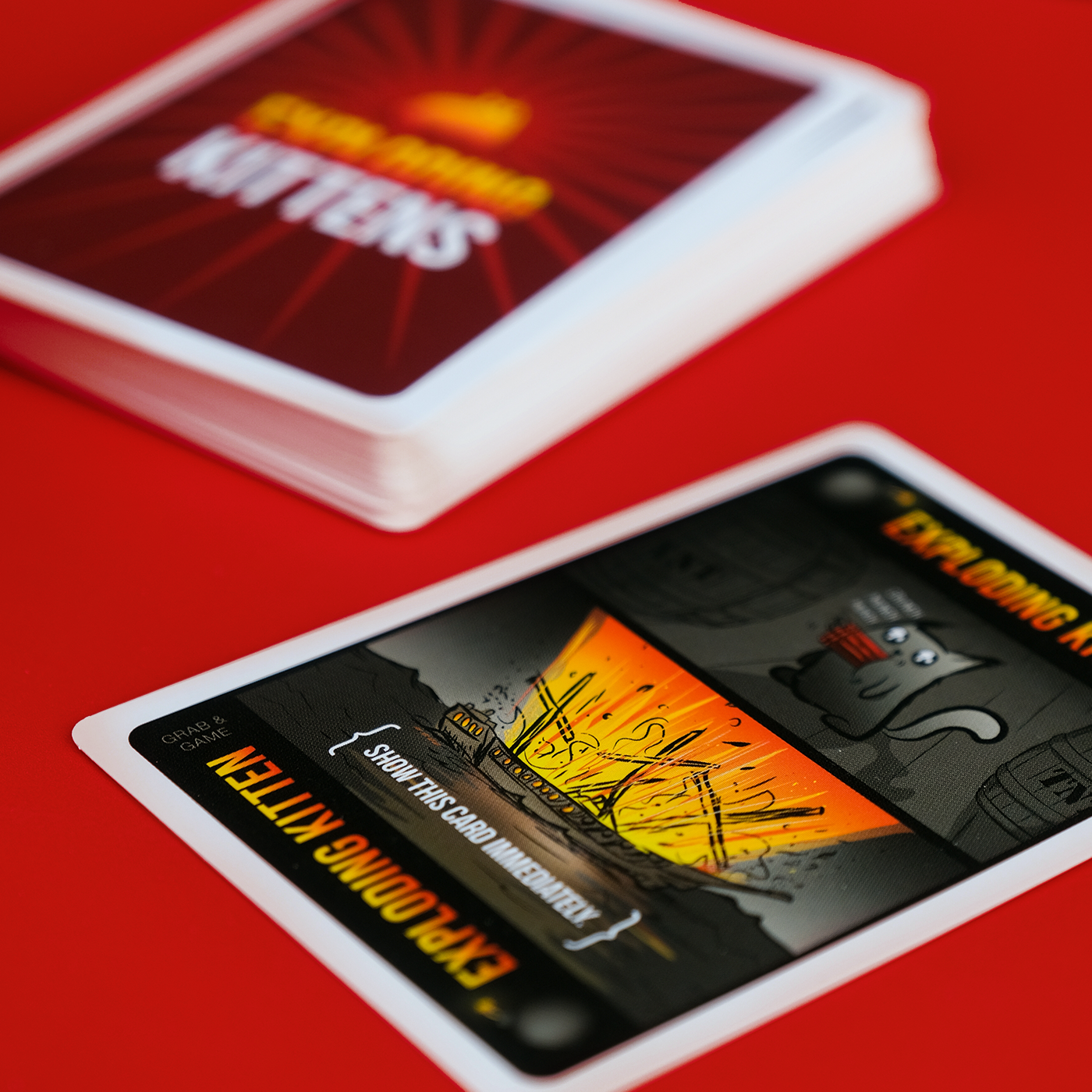 exploding-kittens-original-grab-game-edition-kartenspiel-kompakt image 5